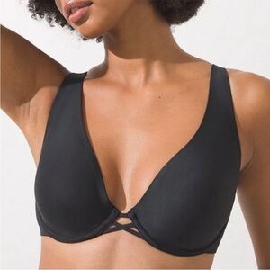 Soma Essentials Unlined Plunge Black Bra Size 34C